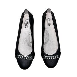 Cliffs Black Ballet Flats with Chain Embellishment Across Toe Size 6